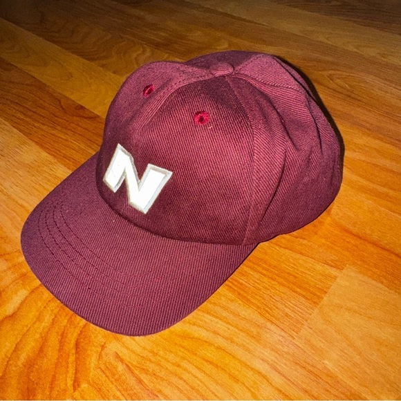 Vtg Toddler New Balance Burgundy Snapback Hat Adjustable Cap Embroidered Logo - Picture 3 of 7